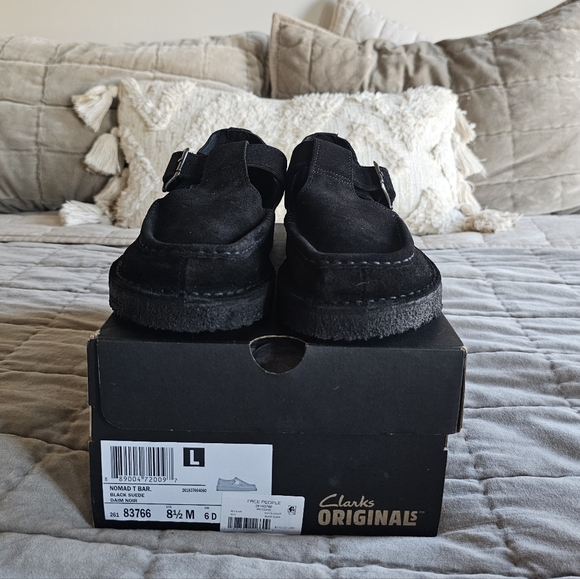 Clarks Originals Nomad T Bar Black Suede Size 8.5 - Picture 7 of 12